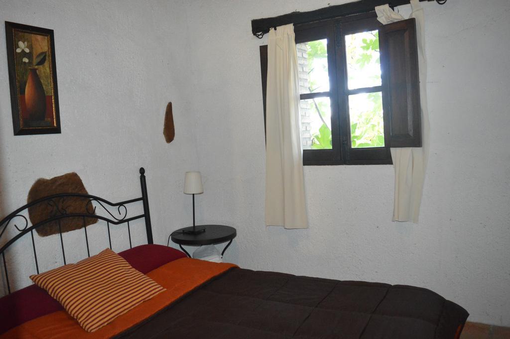 Finca Los Caleros Juan Gallegos Room photo